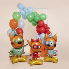 Воздушный шар фольгированный Фигура на подставке 40"/102 см Три Кота Карамелька