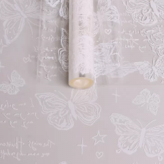 Пленка цветная 70см/200гр Бабочки белый